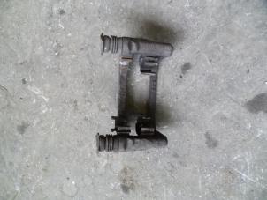 Used Rear brake calliperholder, right Fiat Stilo (192A/B) 2.4 20V Abarth 3-Drs. Price on request offered by Autodemontage Joko B.V.