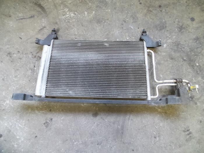 Usagé Condenseur de climatisation Fiat Stilo (192A/B) 2.4 20V Abarth 3-Drs. Prix sur demande proposé par Autodemontage Joko B.V.
