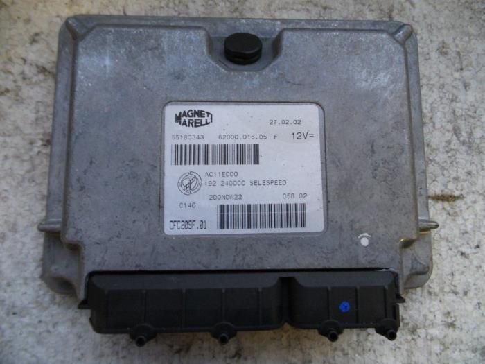 Used Automatic gearbox computer Fiat Stilo (192A/B) 2.4 20V Abarth 3-Drs. Price on request offered by Autodemontage Joko B.V.