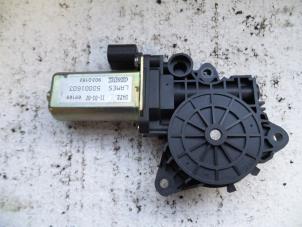Used Door window motor Fiat Stilo (192A/B) 2.4 20V Abarth 3-Drs. Price on request offered by Autodemontage Joko B.V.