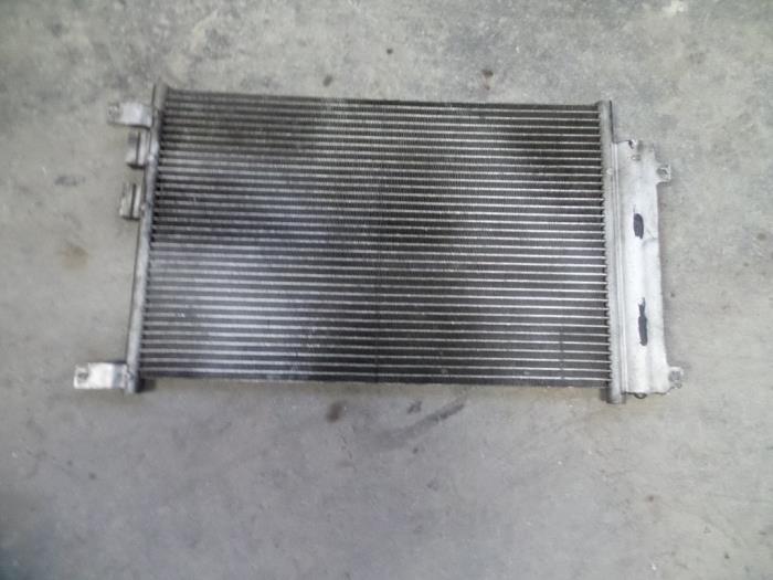 Gebrauchte Klima Kondensor Alfa Romeo GT (937) 2.0 JTS 16V Preis auf Anfrage angeboten von Autodemontage Joko B.V.