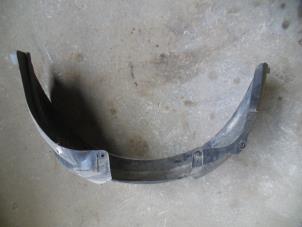 Used Wheel arch liner Ford Fusion 1.6 16V Price on request offered by Autodemontage Joko B.V.