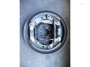 Used Brake anchor plate Volkswagen Polo IV (9N1/2/3) 1.2 12V Price on request offered by Autodemontage Joko B.V.