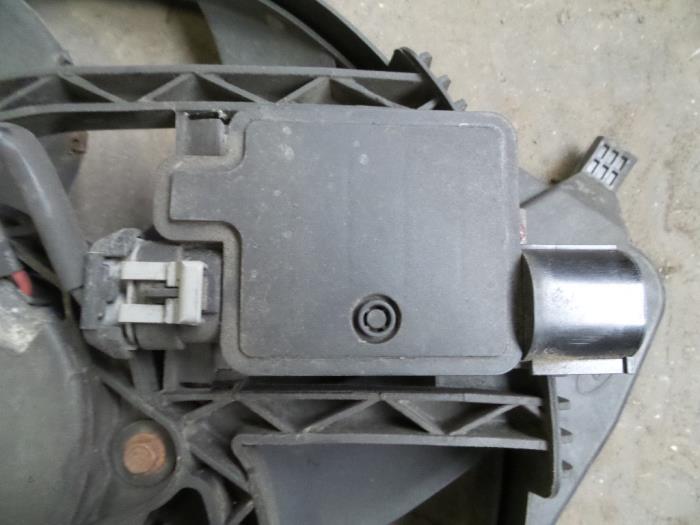 Used Cooling computer Ford Transit 2.2 TDCi 16V Price on request offered by Autodemontage Joko B.V.