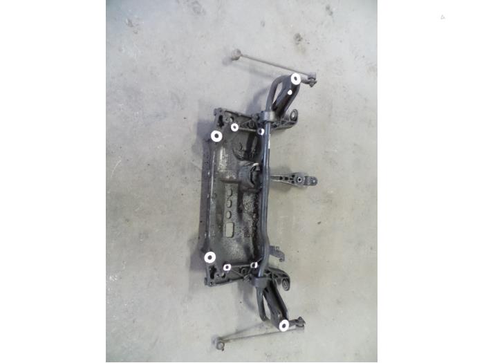 Used Subframe Volkswagen Passat Variant (3C5) 2.0 TDI 16V 135 Price on request offered by Autodemontage Joko B.V.