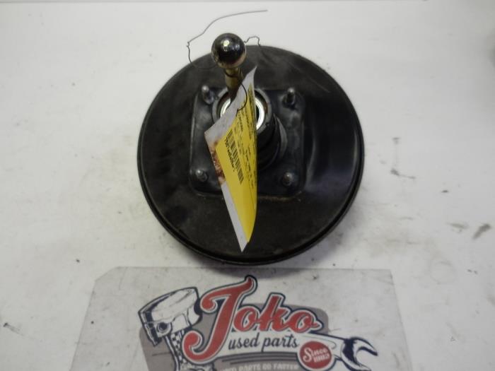 Usados Servofreno Seat Cordoba (6C2/6K2) 1.6i Precio de solicitud ofrecido por Autodemontage Joko B.V.