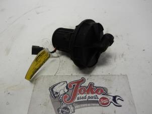 Used Pull air pump Skoda Octavia Combi (1Z5) 1.6 MPI Price on request offered by Autodemontage Joko B.V.