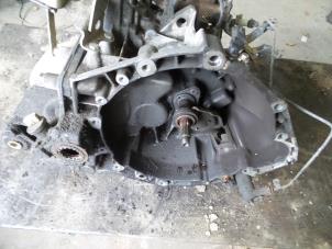 Used Gearbox Fiat Ducato (243/244/245) 2.0 JTD Price on request offered by Autodemontage Joko B.V.