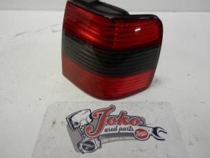 Used Taillight, right Volkswagen Passat (35I) 2.0i Price on request offered by Autodemontage Joko B.V.
