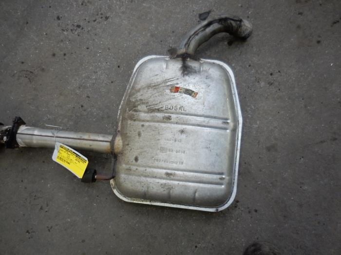 Gebrauchte Auspuff Mitteldämpfer Volkswagen Passat (35I) 2.0i Preis auf Anfrage angeboten von Autodemontage Joko B.V.