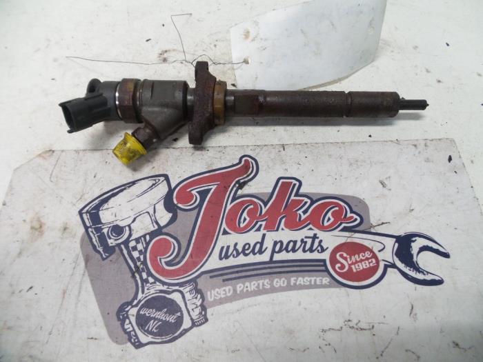 Usagé Injecteurs Citroen C5 II Break (RE) 1.6 HDiF 16V Prix sur demande proposé par Autodemontage Joko B.V.