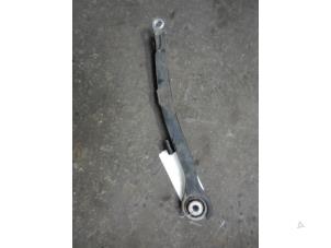 Used Rear wishbone, right Mercedes E (W211) 2.7 E-270 CDI 20V Price on request offered by Autodemontage Joko B.V.