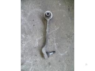 Used Front lower wishbone, left BMW 3 serie (E90) 330d 24V Price on request offered by Autodemontage Joko B.V.