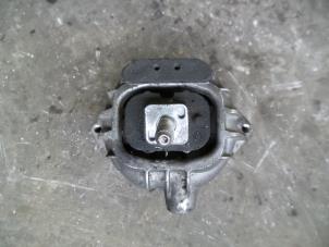 Used Engine mount BMW 3 serie (E90) 330d 24V Price on request offered by Autodemontage Joko B.V.