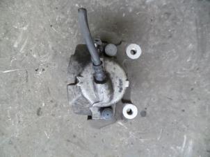 Used Front brake calliper, left BMW 3 serie (E90) 330d 24V Price on request offered by Autodemontage Joko B.V.