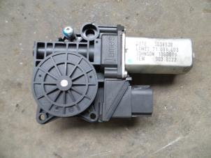 Used Door window motor BMW 3 serie (E90) 330d 24V Price on request offered by Autodemontage Joko B.V.