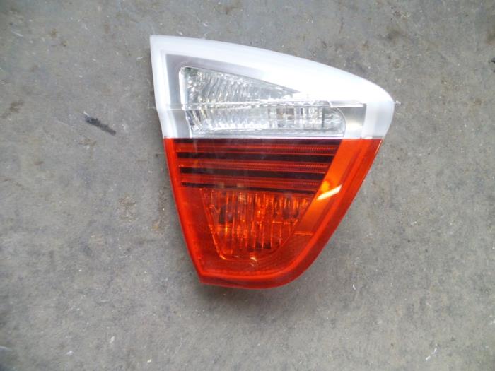 Taillight, left from a BMW 3 serie (E90) 330d 24V 2007