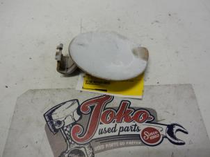 Used Tank cap cover Volkswagen Caddy II (9K9A) 1.9 D Price on request offered by Autodemontage Joko B.V.