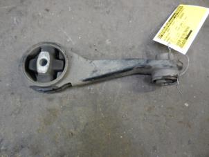 Used Engine mount Renault Clio II Societe (SB) 1.5 dCi 65 Price on request offered by Autodemontage Joko B.V.
