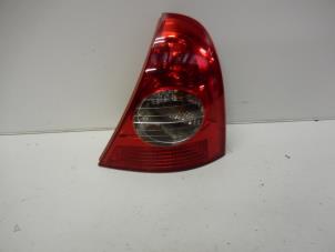Used Taillight, right Renault Clio II Societe (SB) 1.5 dCi 65 Price on request offered by Autodemontage Joko B.V.