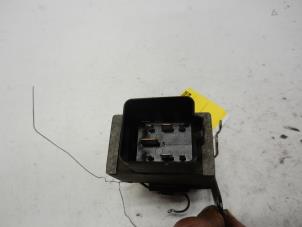 Used Glow plug relay Renault Clio II Societe (SB) 1.5 dCi 65 Price on request offered by Autodemontage Joko B.V.