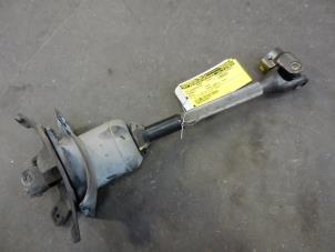 Used Steering gear unit Renault Clio II Societe (SB) 1.5 dCi 65 Price on request offered by Autodemontage Joko B.V.