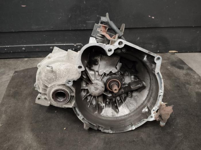 Gebrauchte Getriebe Hyundai Accent II/Excel II/Pony 1.3i 12V Preis auf Anfrage angeboten von Autodemontage Joko B.V.