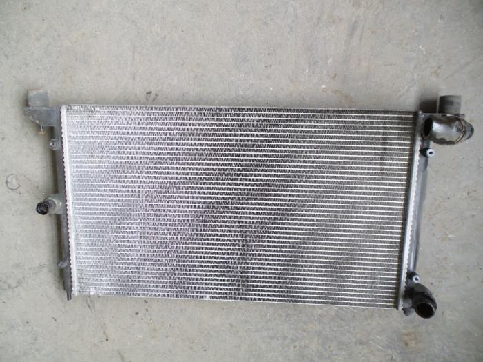 Used Radiator Seat Alhambra (7V8/9) 2.0 Price on request offered by Autodemontage Joko B.V.