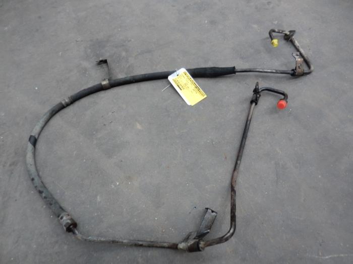 Power steering line from a Ford Fusion 1.4 TDCi 2004