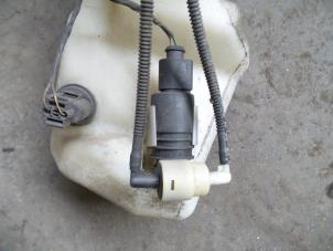 Used Windscreen washer pump Seat Alhambra (7V8/9) 2.0 Price on request offered by Autodemontage Joko B.V.