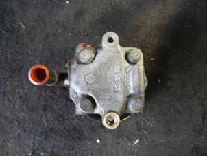 Used Power steering pump Seat Alhambra (7V8/9) 2.0 Price on request offered by Autodemontage Joko B.V.
