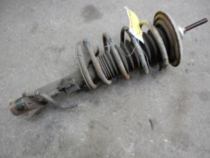 Used Front shock absorber rod, right Ford Courier (J3/5) 1.3 Price on request offered by Autodemontage Joko B.V.