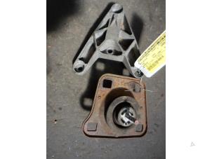 Used Engine mount Ford Courier (J3/5) 1.3 Price on request offered by Autodemontage Joko B.V.