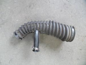 Used Air intake hose Ford Mondeo III Wagon 2.0 TDCi 130 16V Price on request offered by Autodemontage Joko B.V.