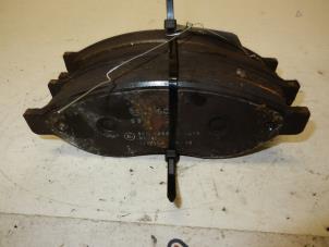 Used Front brake pad Peugeot Boxer (U9) 2.2 HDi 100 Euro 4 Price on request offered by Autodemontage Joko B.V.