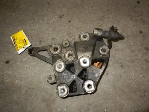 Used Engine mount Peugeot Boxer (U9) 2.2 HDi 100 Euro 4 Price on request offered by Autodemontage Joko B.V.