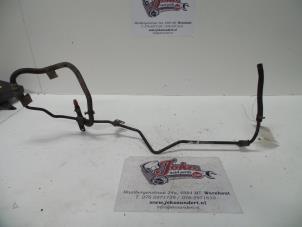 Used Power steering line Ford Mondeo III 2.0 TDCi/TDDi 115 16V Price on request offered by Autodemontage Joko B.V.