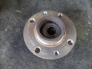 Used Rear wheel bearing Fiat Panda (141) 900 IE Price on request offered by Autodemontage Joko B.V.