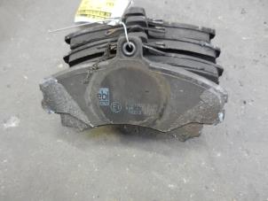 Used Front brake pad Mitsubishi Carisma 1.8 GDI 16V Price on request offered by Autodemontage Joko B.V.