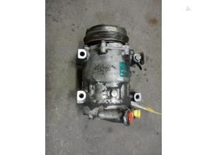 Used Air conditioning pump Fiat Ducato (243/244/245) 2.3 JTD 16V Price on request offered by Autodemontage Joko B.V.
