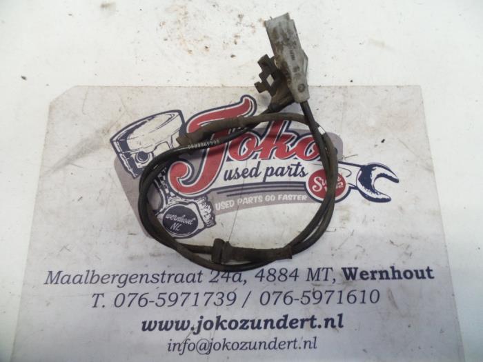 Gebrauchte ABS Sensor Peugeot 307 SW (3H) 1.6 HDiF 110 16V Preis auf Anfrage angeboten von Autodemontage Joko B.V.