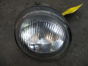 Used Spotlight, left Opel Movano (4A1; 4A2; 4B2; 4B3; 4C2; 4C3) 2.5 DTI Price on request offered by Autodemontage Joko B.V.