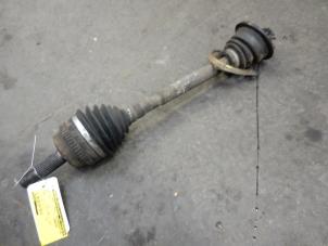 Used Front drive shaft, left Opel Movano (4A1; 4A2; 4B2; 4B3; 4C2; 4C3) 2.5 DTI Price on request offered by Autodemontage Joko B.V.