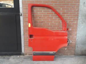 Used Door 2-door, right Opel Movano (4A1; 4A2; 4B2; 4B3; 4C2; 4C3) 2.5 DTI Price on request offered by Autodemontage Joko B.V.