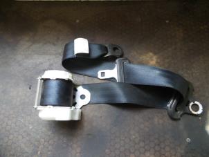 Used Rear seatbelt, right Peugeot 107 1.0 12V Price on request offered by Autodemontage Joko B.V.