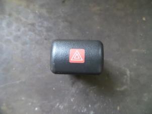Used Panic lighting switch Opel Zafira (F75) 2.0 DTI 16V Price on request offered by Autodemontage Joko B.V.