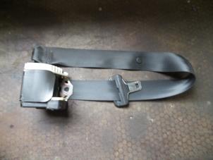 Used Rear seatbelt, centre Citroen C3 (FC/FL/FT) 1.1 Price on request offered by Autodemontage Joko B.V.