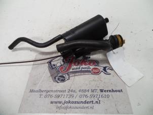 Used Oil fill pipe Renault Laguna II Grandtour (KG) 1.9 dCi 115 Price on request offered by Autodemontage Joko B.V.