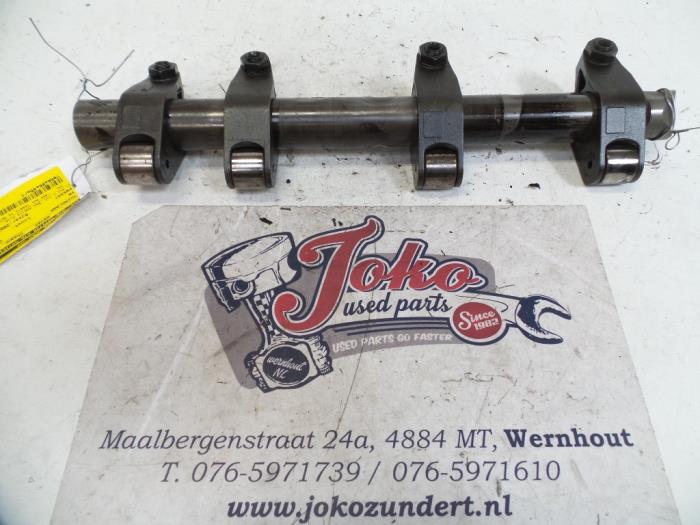 Gebrauchte Kipphebel Volkswagen Passat Variant (3C5) 2.0 TDI 16V 135 Preis auf Anfrage angeboten von Autodemontage Joko B.V.