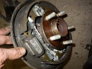 Used Rear wheel bearing Ford Focus 2 1.6 16V Price on request offered by Autodemontage Joko B.V.